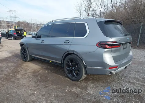 2025 BMW X7 xDrive40I z USA, uszkodzony, nr VIN 5UX23EM0XS9W52094